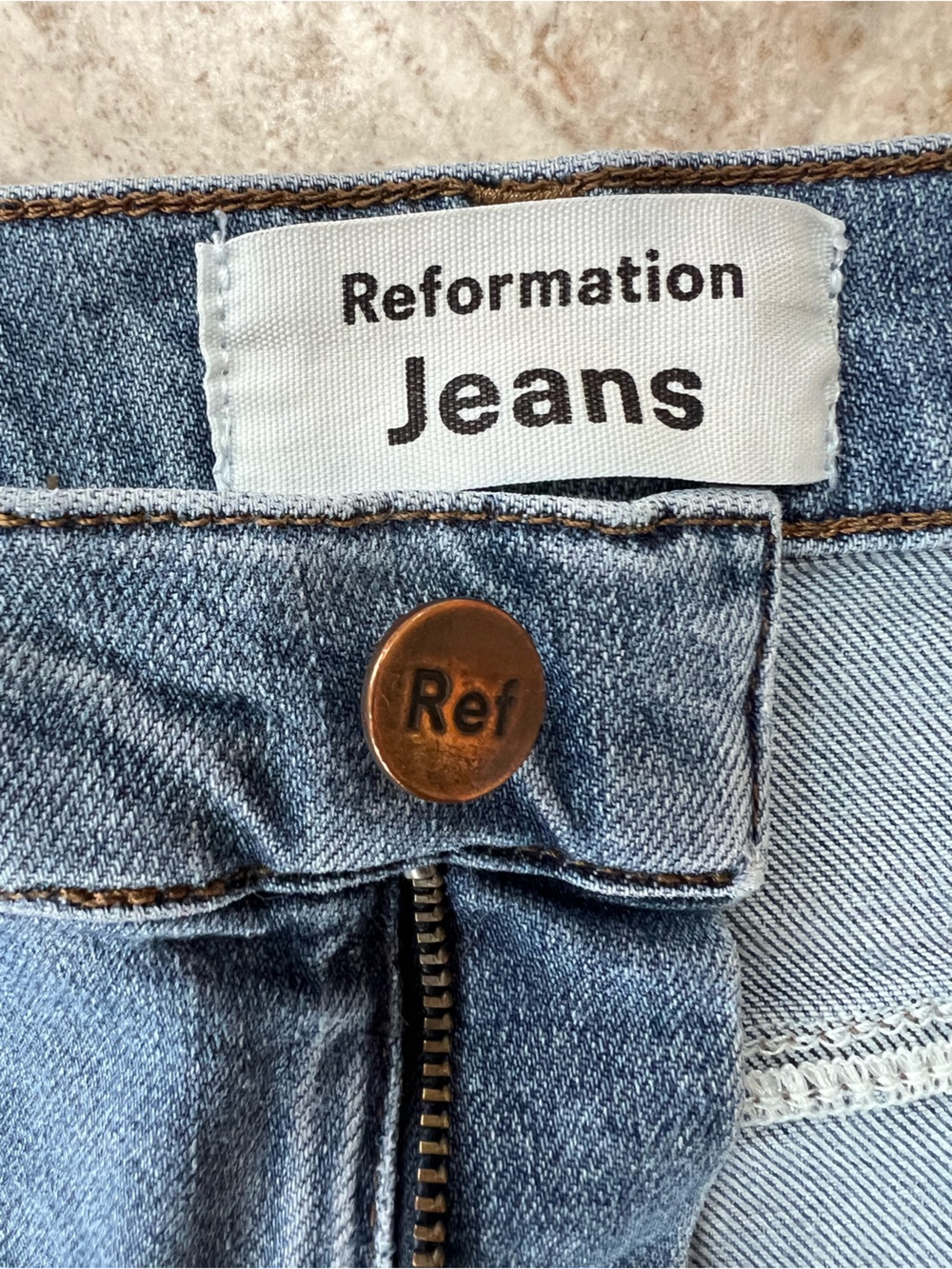 Reformation High Rise Skinny Leg Jeans in Rhine Med Blue Wash (PO# 9843), sz 27 - Picture 6 of 9